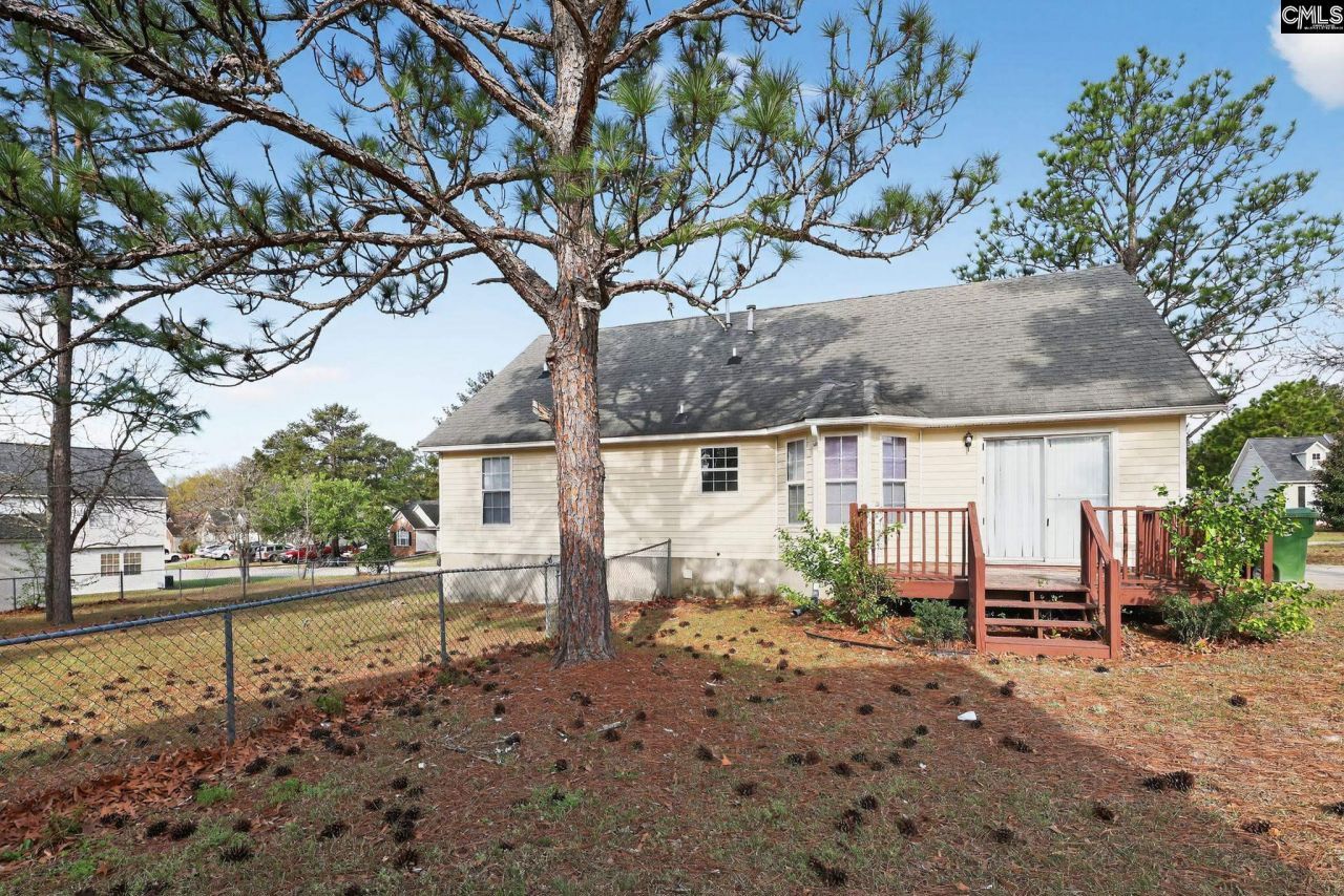 804 Winslow Way  Photo 24