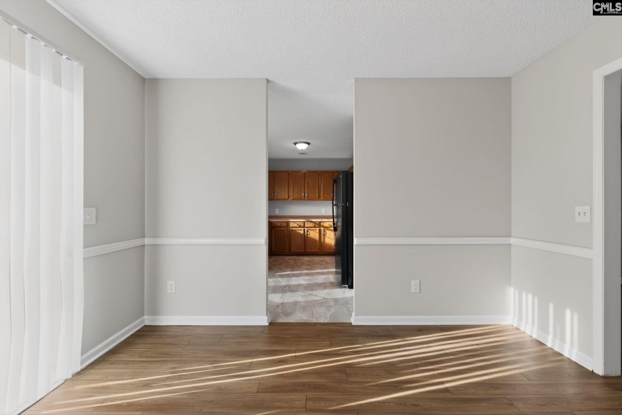 804 Winslow Way  Photo 7