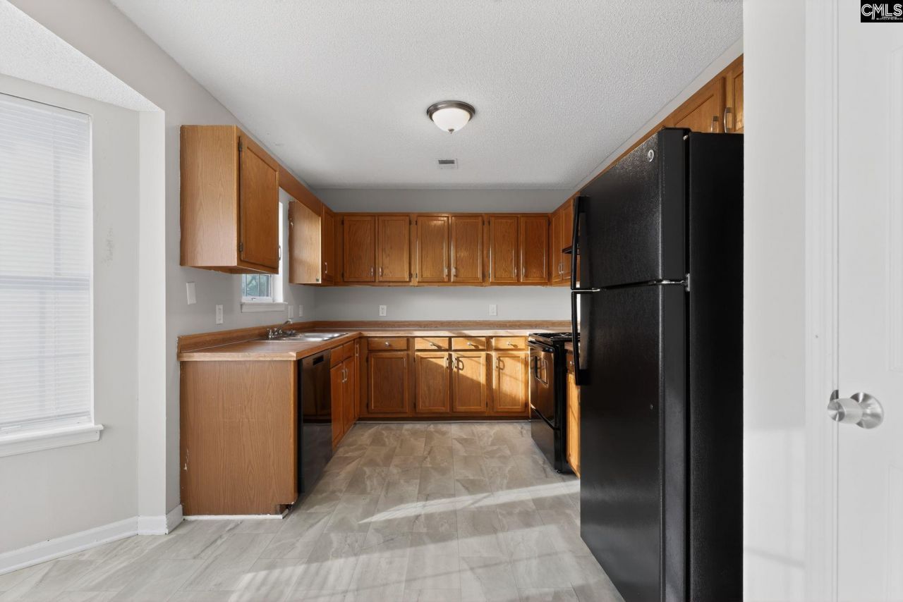 804 Winslow Way  Photo 8