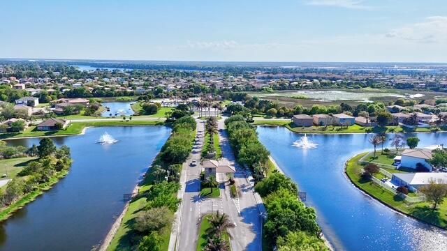 2883 SW Cape Breton Drive, Port Saint Lucie, FL 34953 Photo