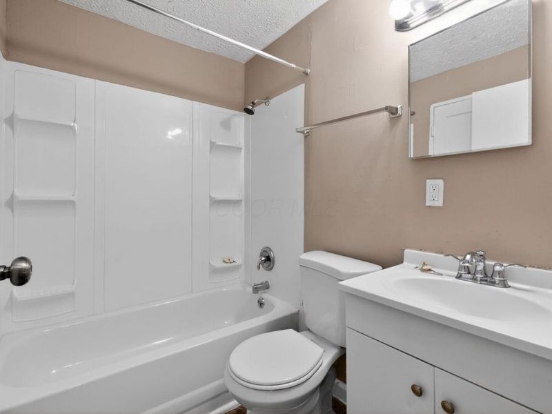 1771 Marston Road , Columbus, OH 43219 Photo 21