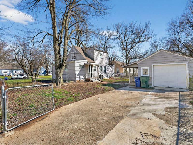 1771 Marston Road , Columbus, OH 43219 Photo 4