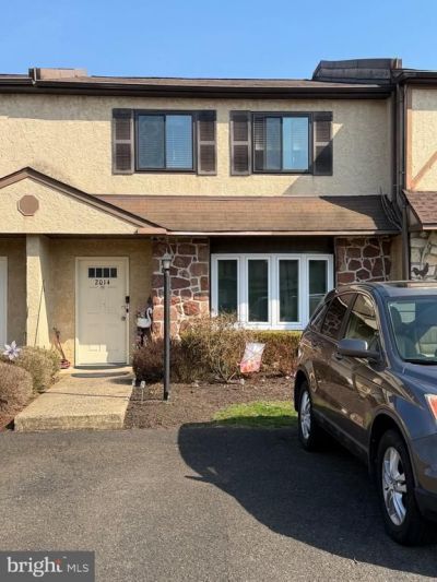 2014 Jason Drive, Huntingdon Valley, PA 19006 Main Photo