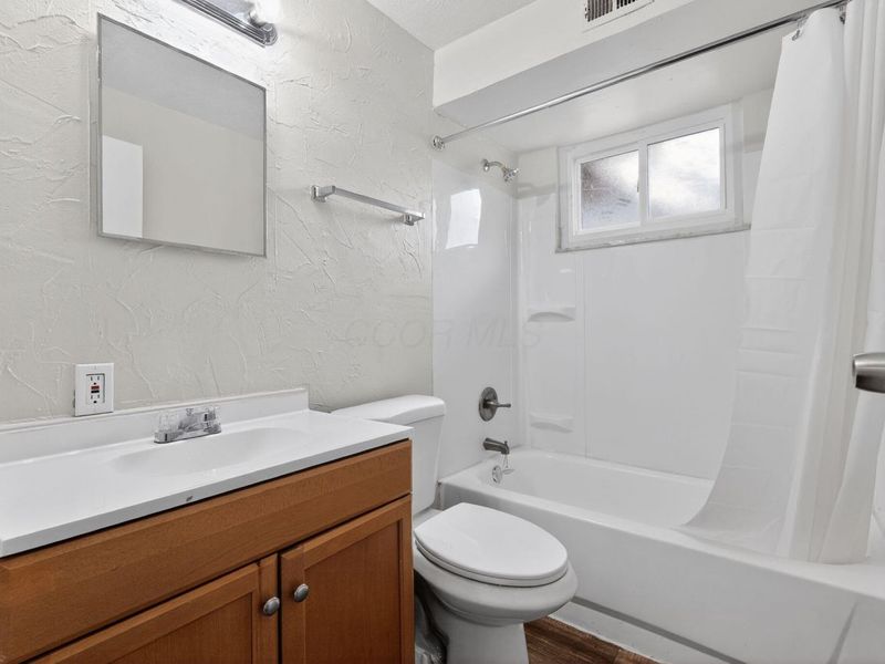 5145 Rutledge Drive S, Columbus, OH 43232 Photo 7