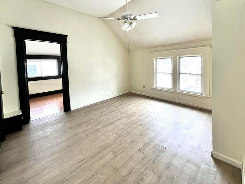 122 N Central Avenue , Columbus, OH 43222 Photo 9