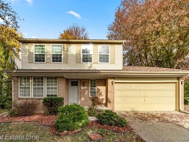 7985 Faircrest Drive, Ypsilanti, MI 48197