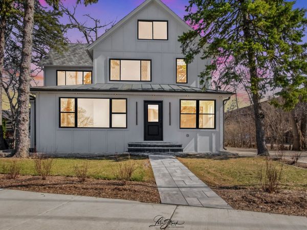 217 W Main Street, Lake Zurich, IL 60047