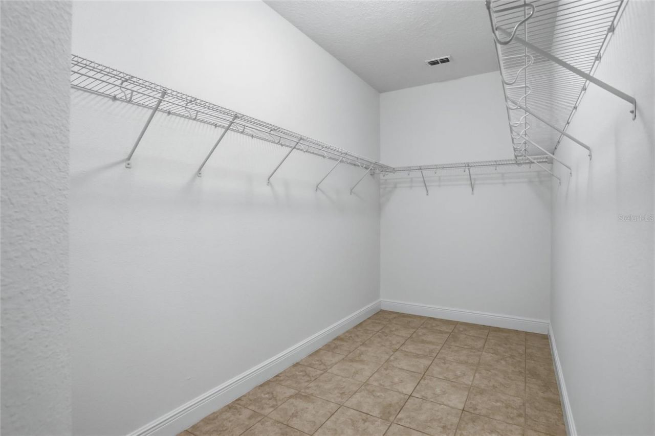 2330 Kelbrook Court, Oviedo, FL 32765 Photo