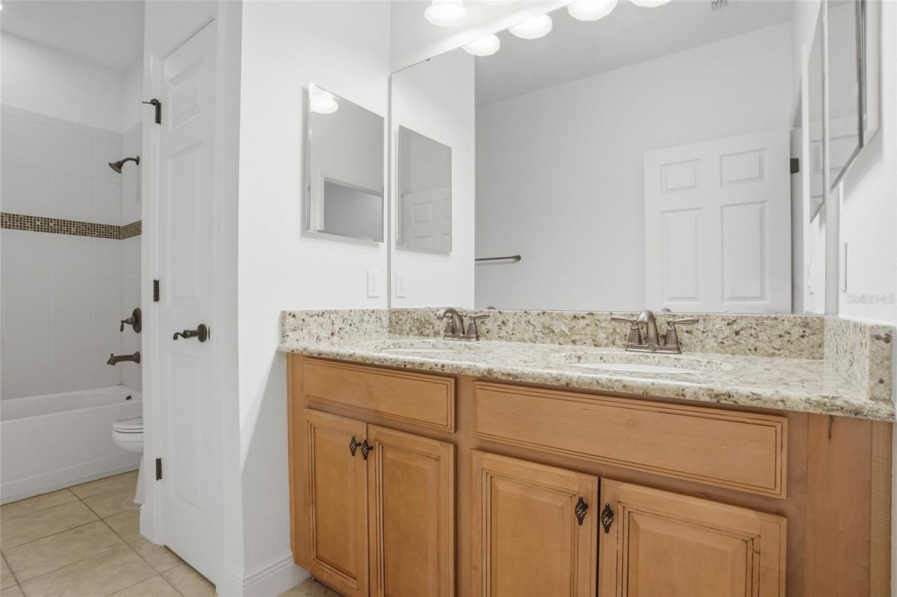 2330 Kelbrook Court, Oviedo, FL 32765 Photo