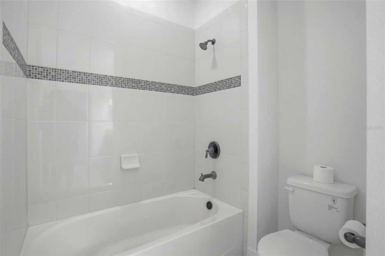 2330 Kelbrook Court, Oviedo, FL 32765 Photo