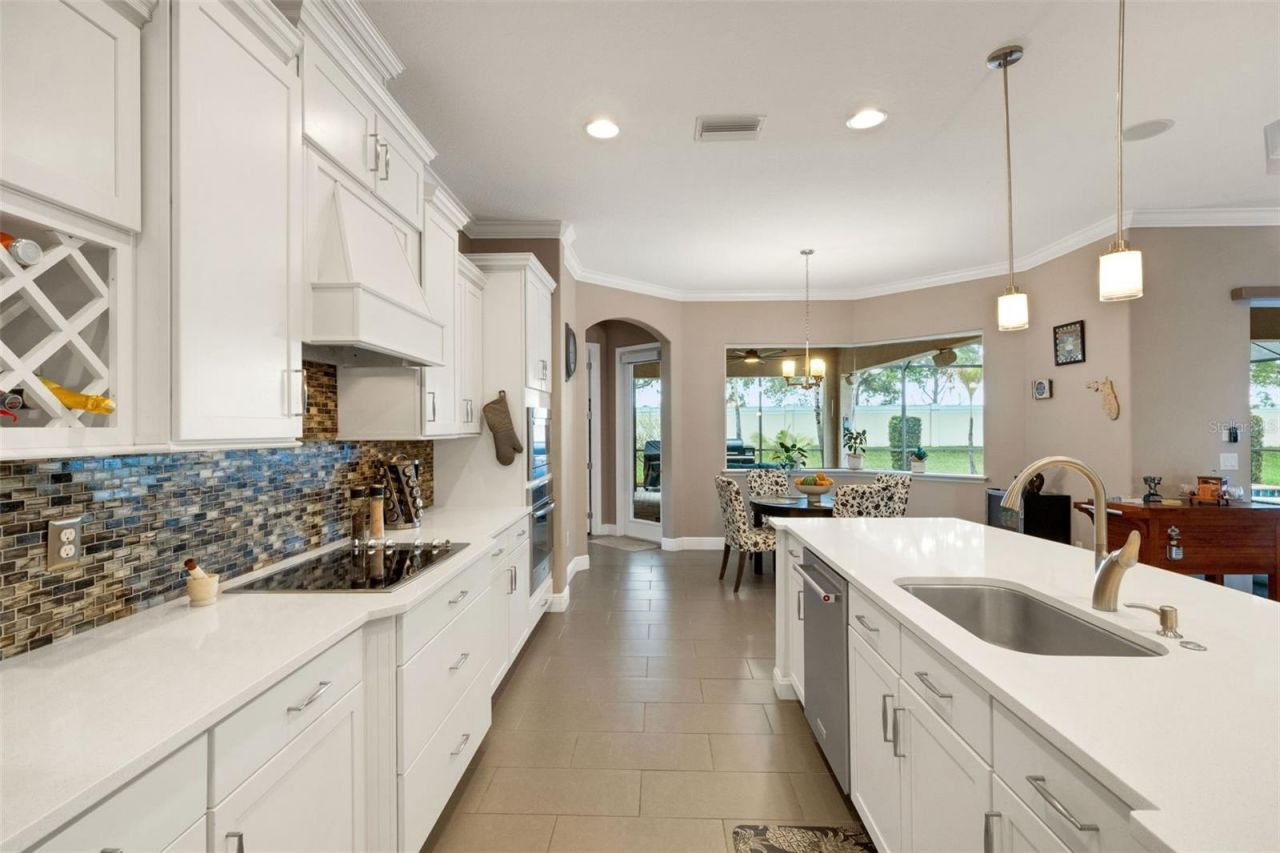 380 165th Court Ne, Bradenton, FL 34212 Photo