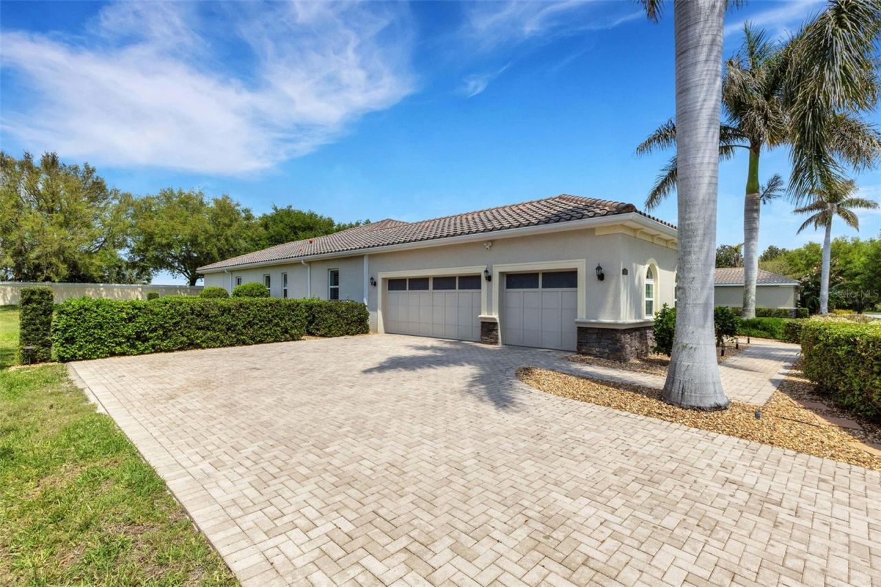 380 165th Court Ne, Bradenton, FL 34212 Photo