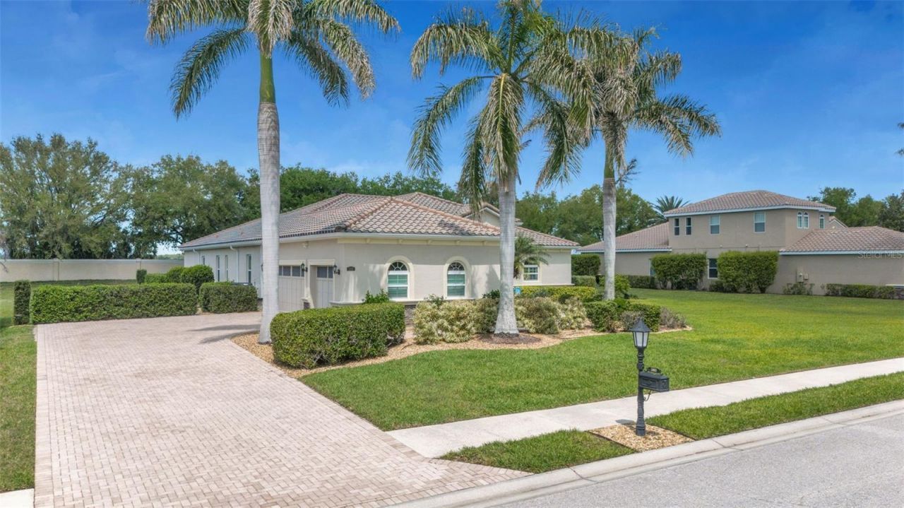 380 165th Court Ne, Bradenton, FL 34212 Photo