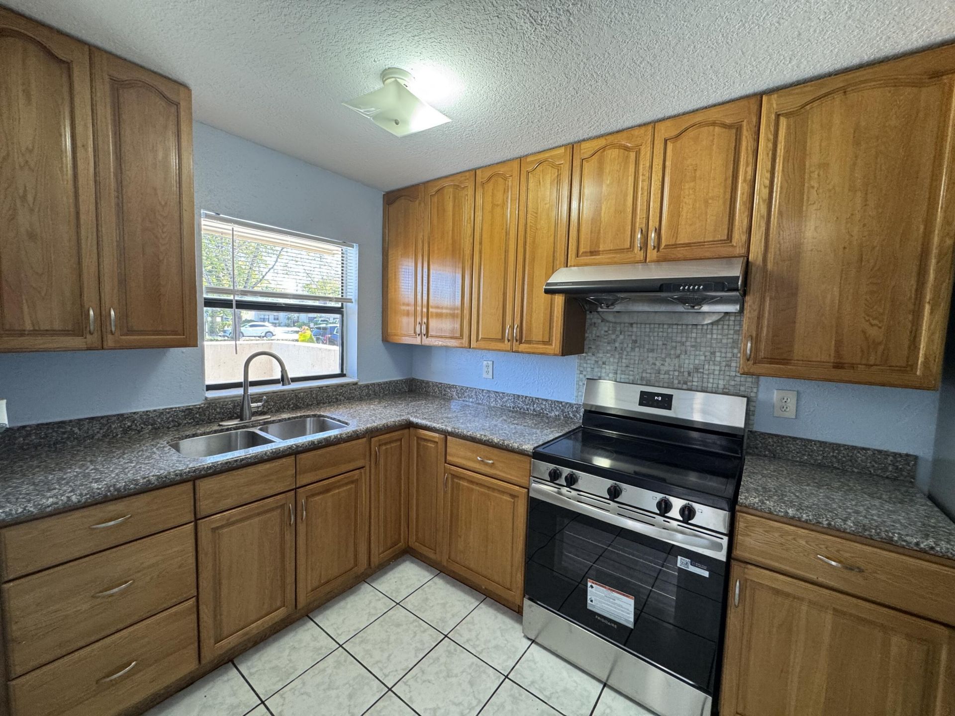 10987 Royal Palm Boulevard, Unit 9, Coral Springs, FL 33065 Photo