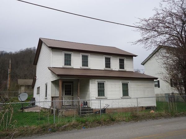 181 Miracle Mountain Road, GARY, WV 24836
