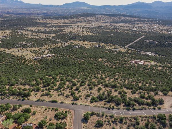 27 Prado Vista, Sandia Park, NM 87047