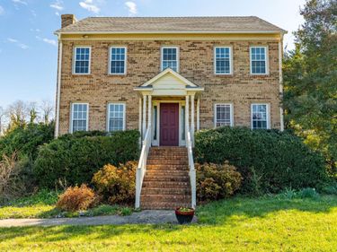 1075 Charmin Drive, Forest, VA 24551