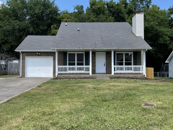 154 Shady Maple Dr, Clarksville, TN 37043