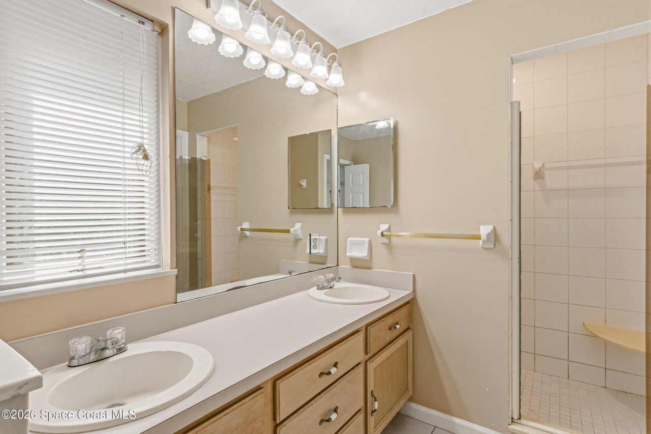 693 W Pine Road , Melbourne Village, FL 32904 Photo