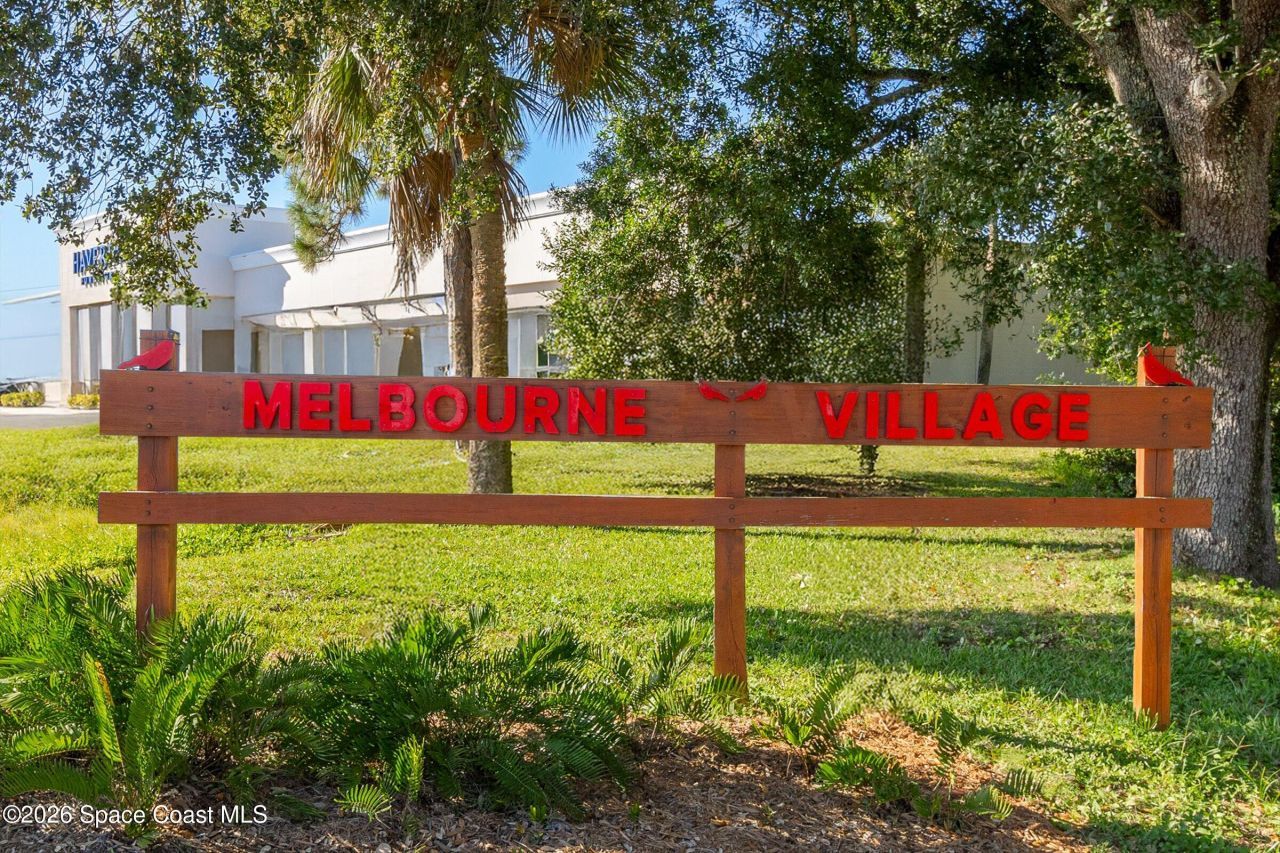 693 W Pine Road , Melbourne Village, FL 32904 Photo