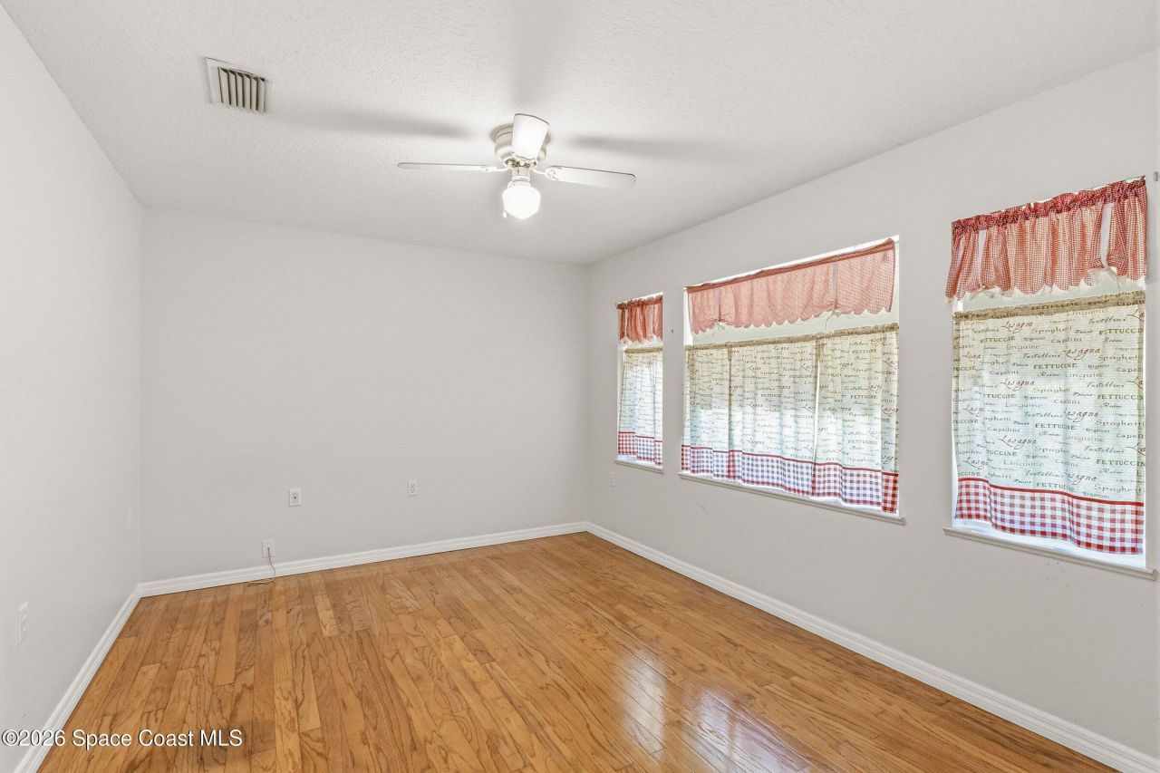 693 W Pine Road , Melbourne Village, FL 32904 Photo