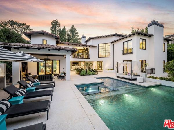 1249 N Doheny Drive, Los Angeles, CA 90069