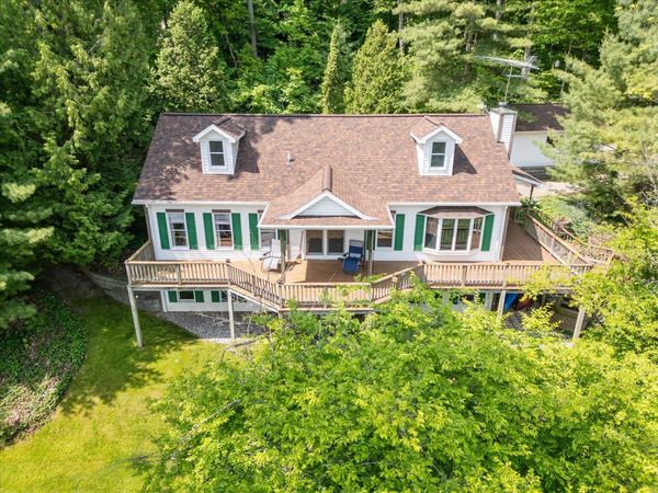 6860 Ashley Avenue NE, Belding, MI 48809