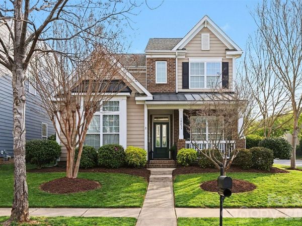 10433 Royal Winchester Drive, Charlotte, NC 28277