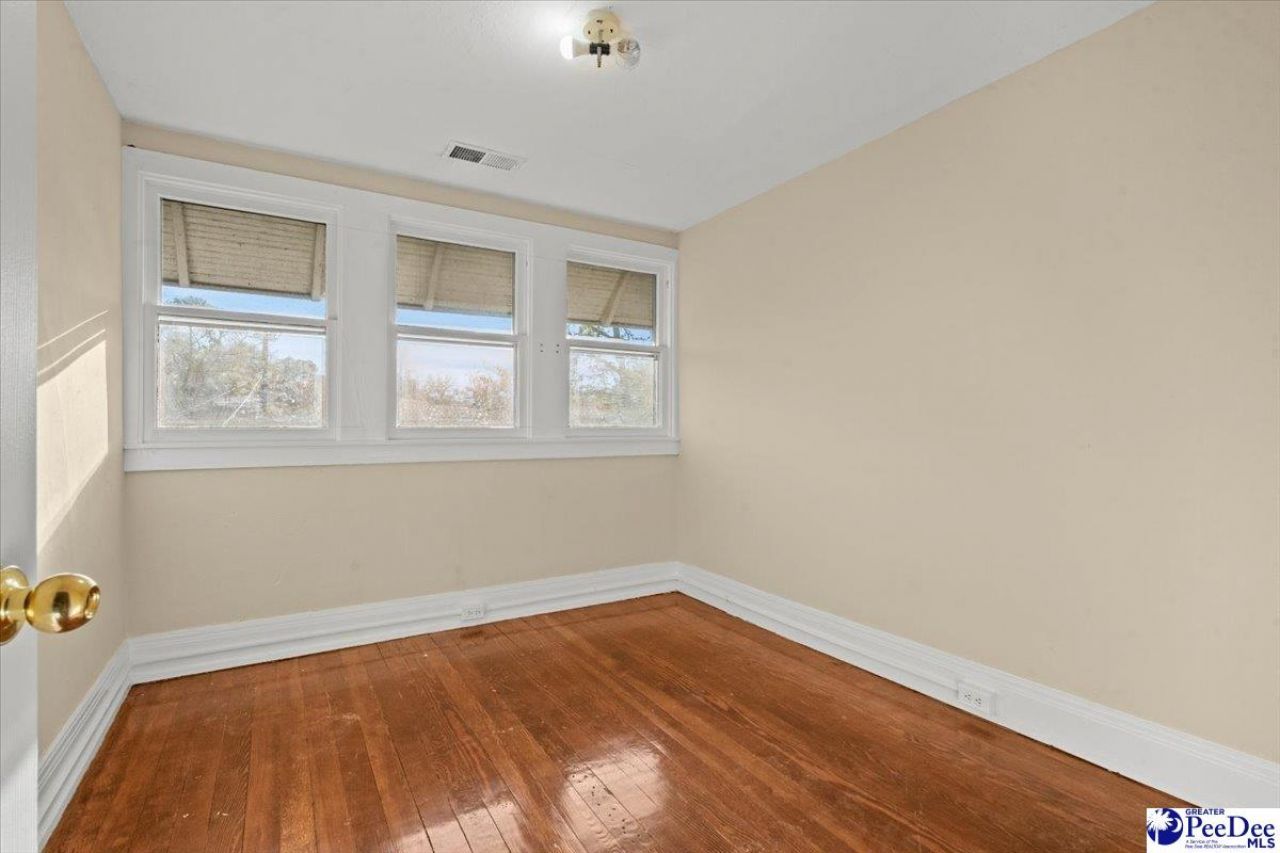 313 Park Avenue Photo 27