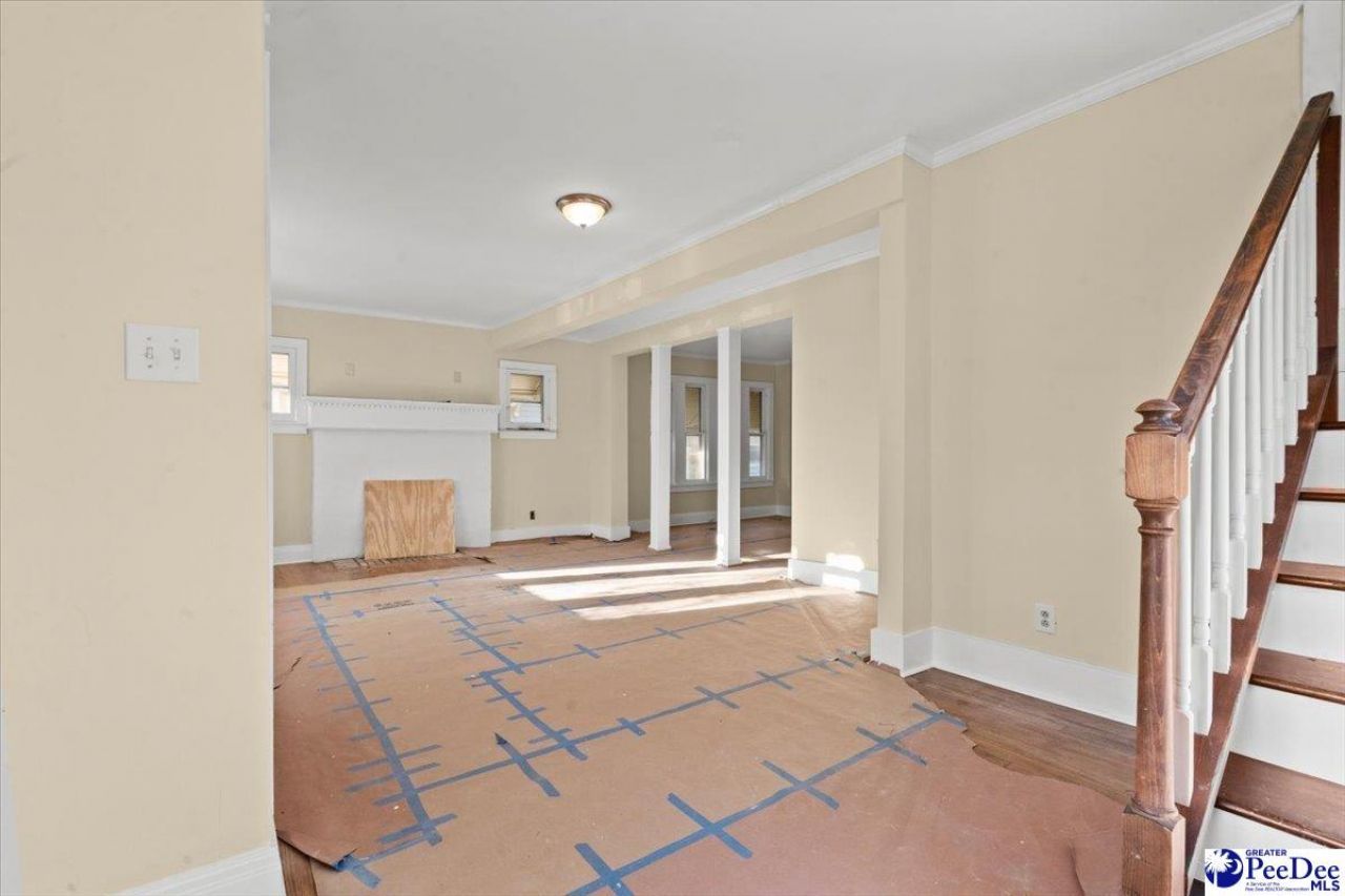 313 Park Avenue Photo 5