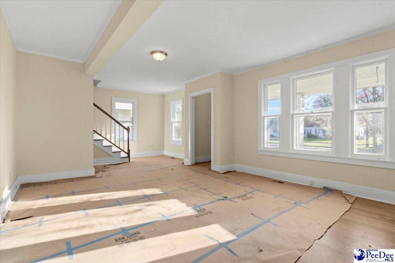 313 Park Avenue Photo 7