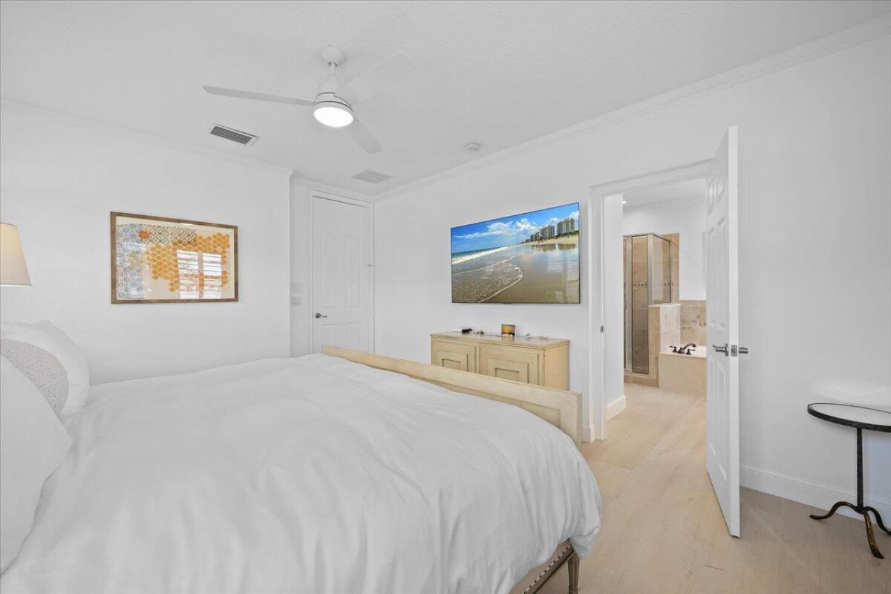 653 Castle Drive, Palm Beach Gardens, FL 33410 Photo