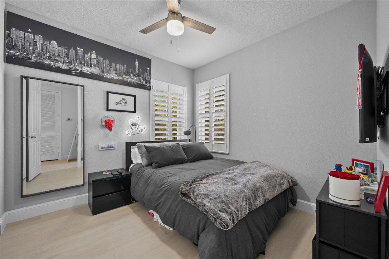 653 Castle Drive, Palm Beach Gardens, FL 33410 Photo