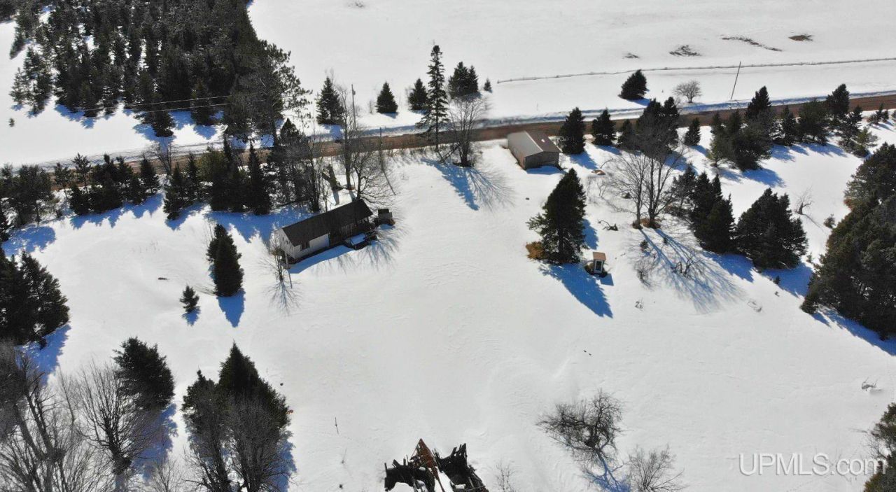 23854 Goldberg Road, Matchwood Twp, MI 49925 Main Photo