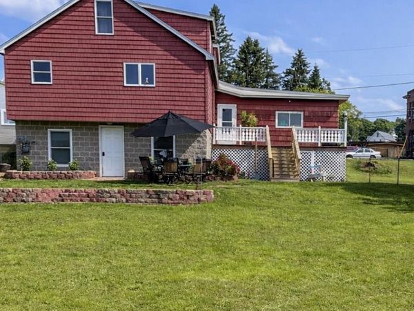 1014 Minnesota Street, Hancock, MI 49930