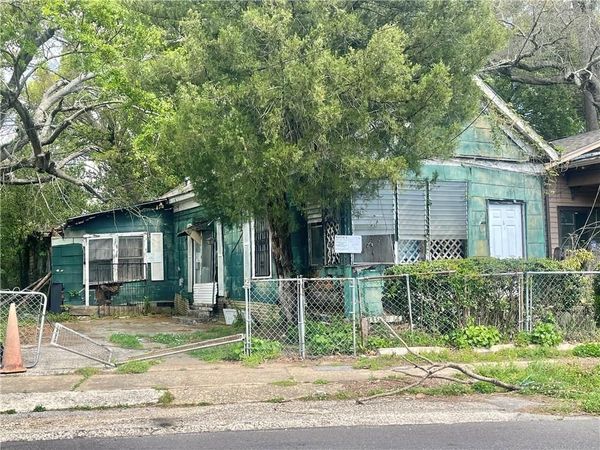 1332 Congress Street , Mobile, AL 36603