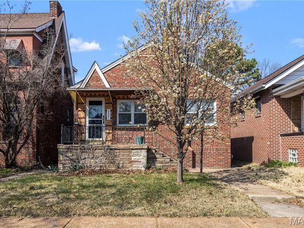 5521 Murdoch Avenue , St Louis, MO 63109