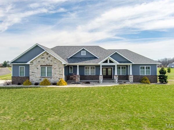 6602 Golden Raintree, Edwardsville, IL 62025