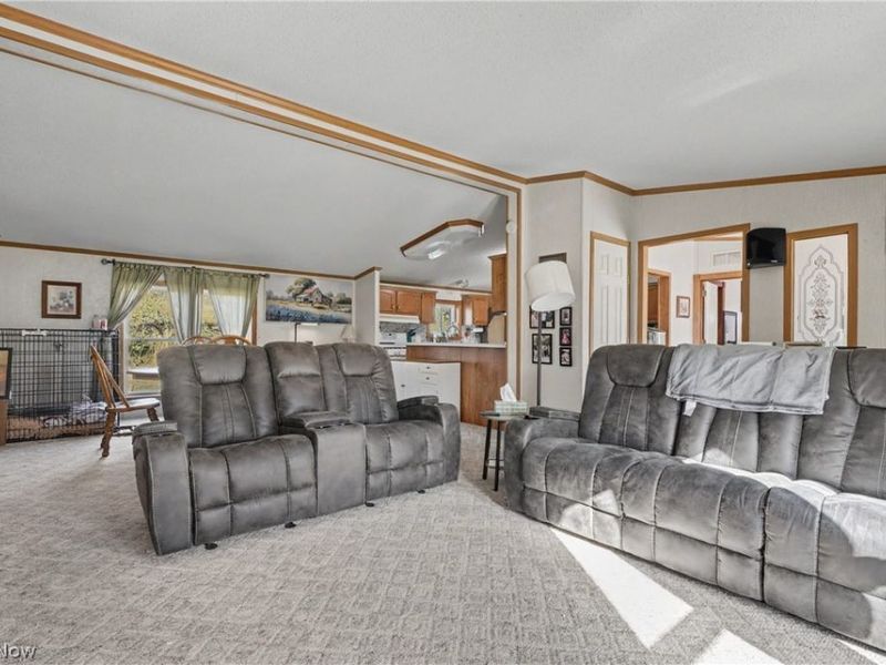 2122 S Pricetown Road, Diamond, OH 44412 Photo 11