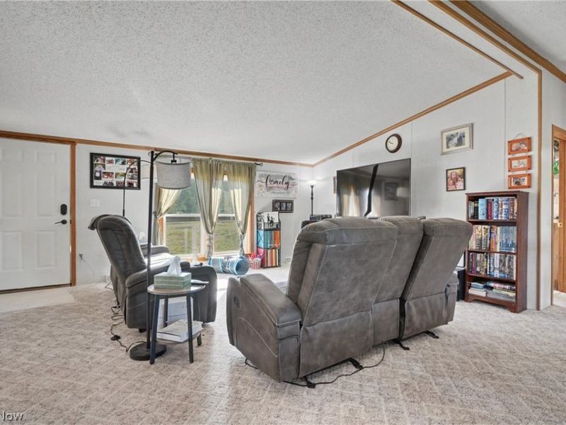 2122 S Pricetown Road, Diamond, OH 44412 Photo 13