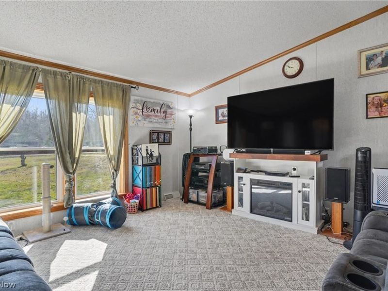 2122 S Pricetown Road, Diamond, OH 44412 Photo 14