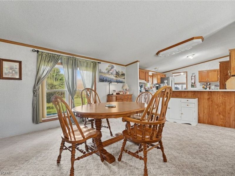 2122 S Pricetown Road, Diamond, OH 44412 Photo 8