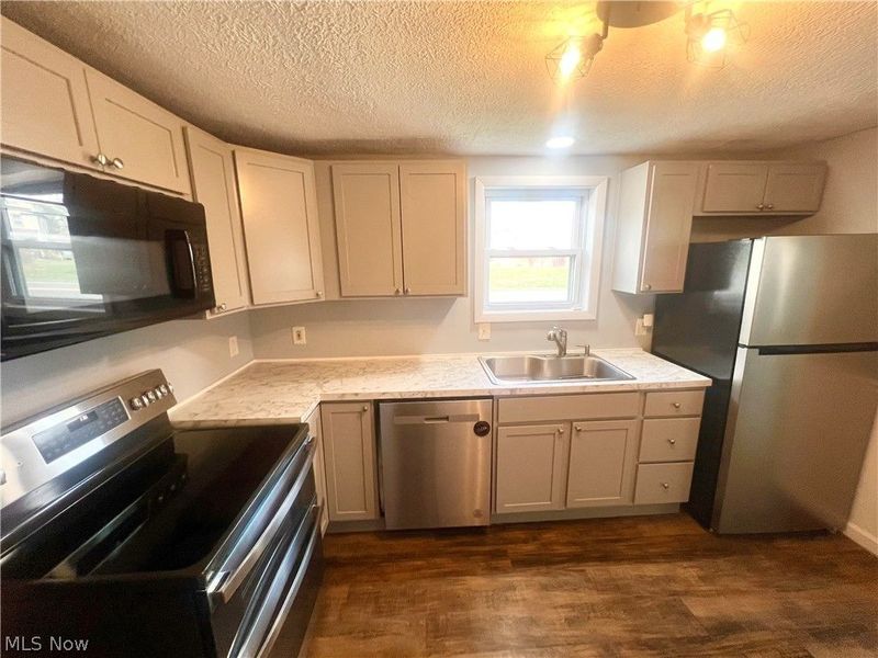 8595 Salem Unity Road, Salem, OH 44460 Photo 6