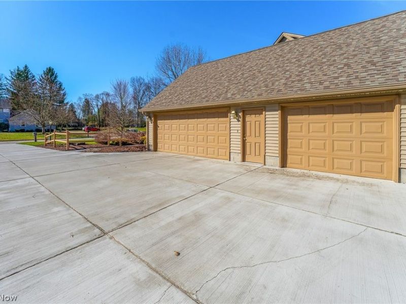 3600 Fawn Drive, Canfield, OH 44406 Photo 8