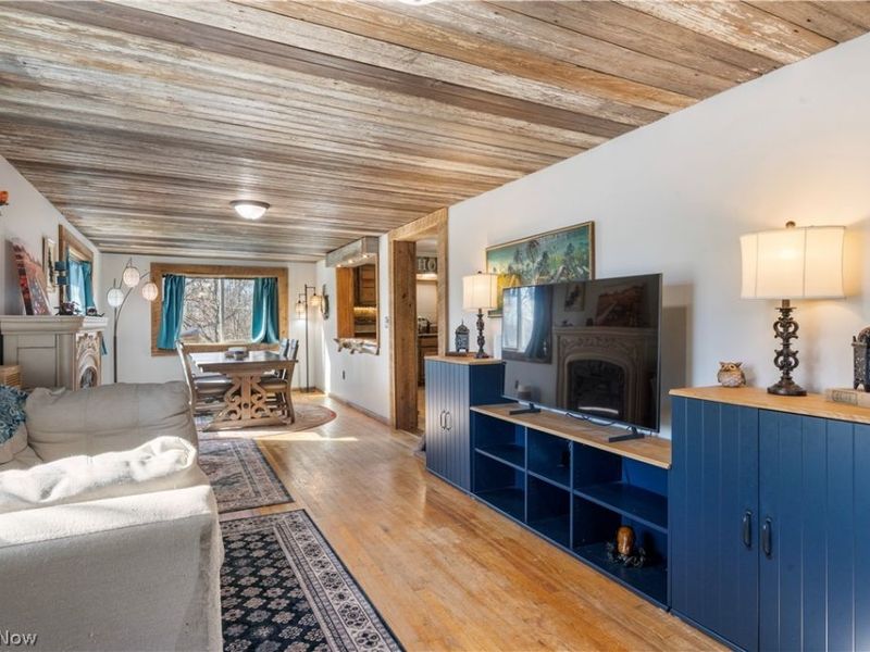 700 Shook Road, Akron, OH 44319 Photo 4