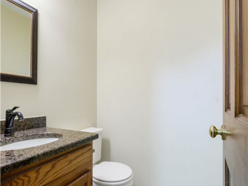 3364 Waterford Avenue NW, Canton, OH 44708 Photo 15