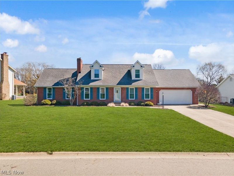 3364 Waterford Avenue NW, Canton, OH 44708 Photo 2