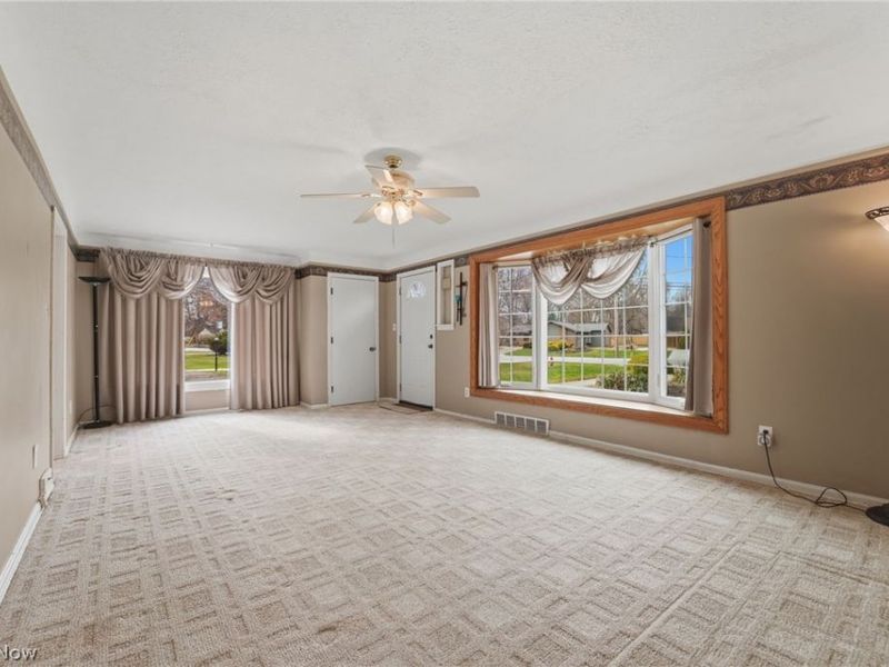 6757 Smith Road, Middleburg Heights, OH 44130 Photo 13