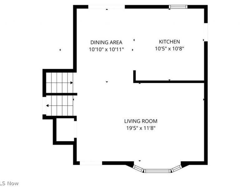 24282 Fairlawn Drive, North Olmsted, OH 44070 Photo 2