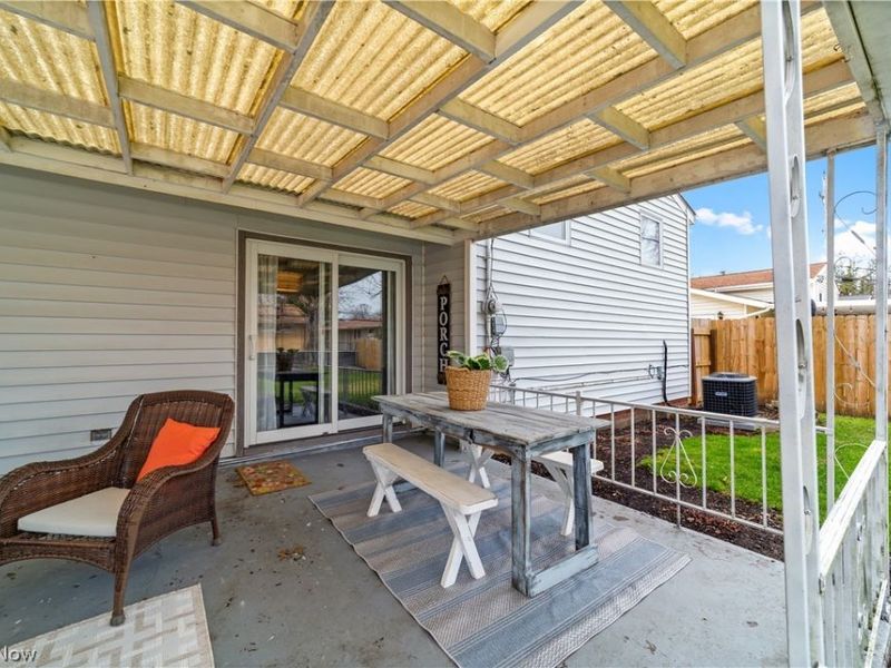 24282 Fairlawn Drive, North Olmsted, OH 44070 Photo 31